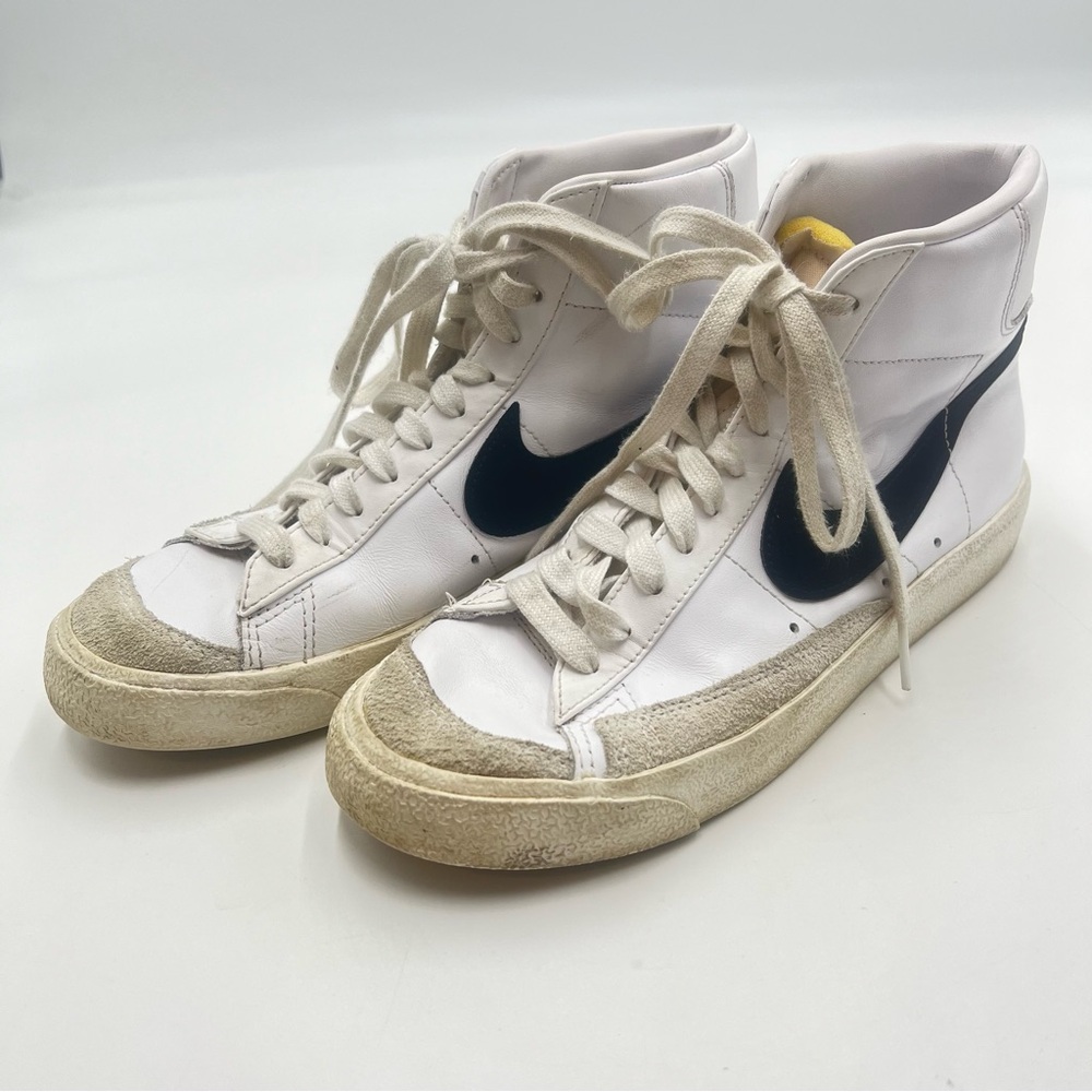 Mens Nike Blazer Mid 77 Vintage White Black Size 8